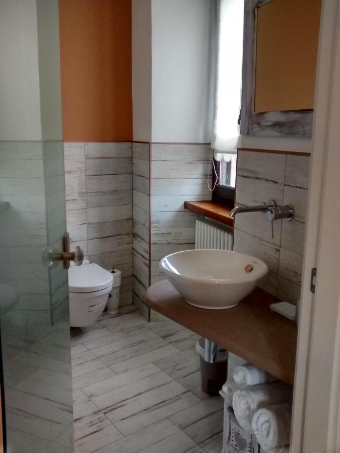 Willa La Pomella Ponte Nizza Zewnętrze zdjęcie