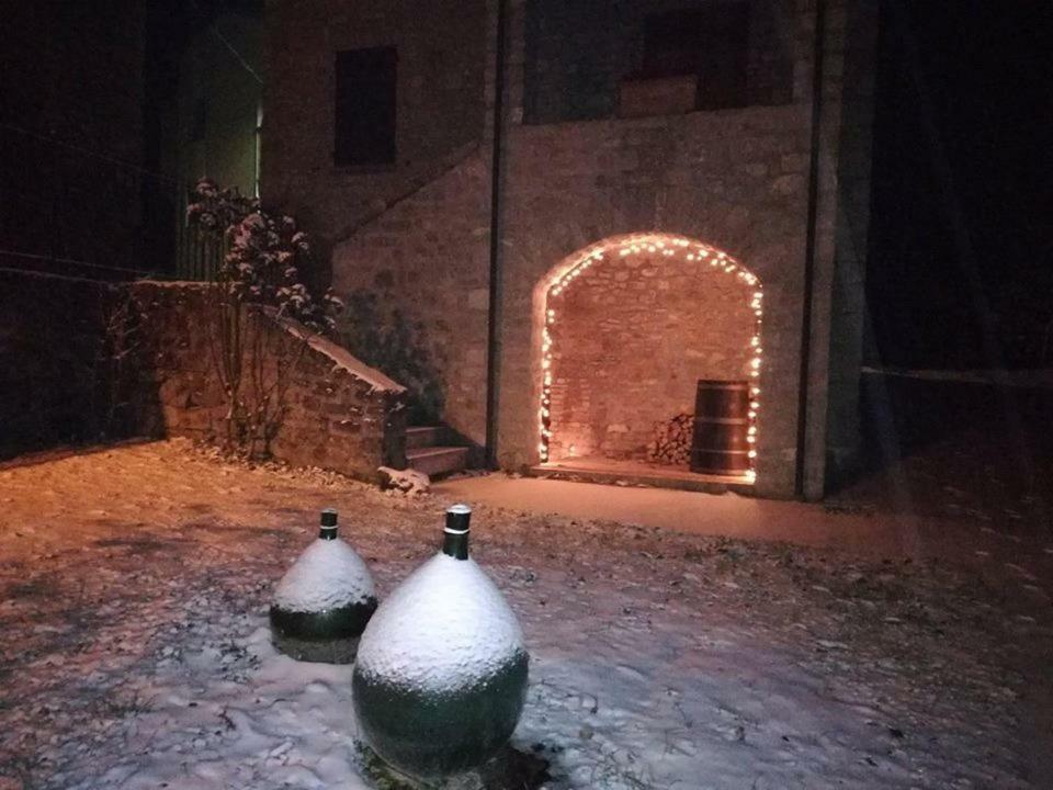 Willa La Pomella Ponte Nizza Zewnętrze zdjęcie